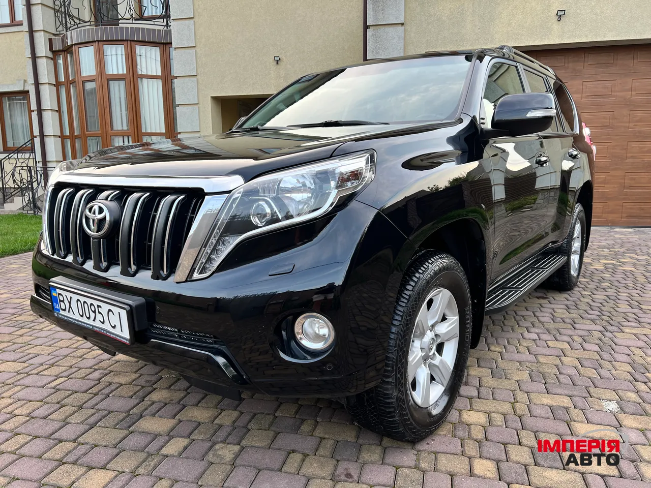 Toyota Land Cruiser Prado - фото 1