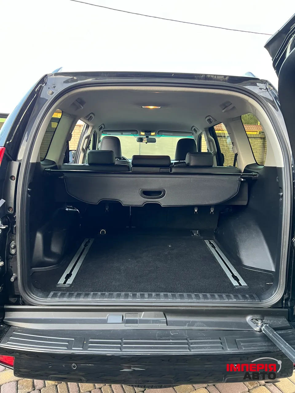 Toyota Land Cruiser Prado - фото 12