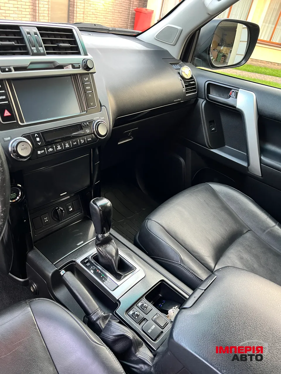 Toyota Land Cruiser Prado - фото 11