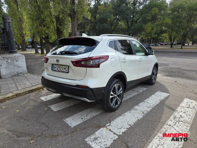Nissan Qashqai - фото 4