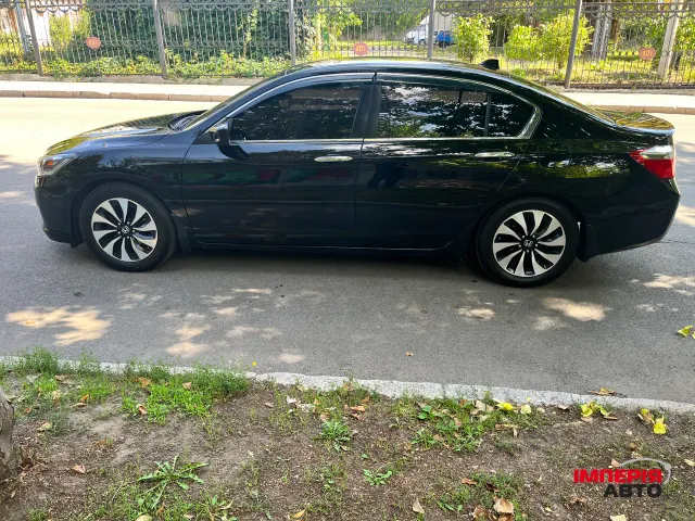 Honda Accord - фото 4