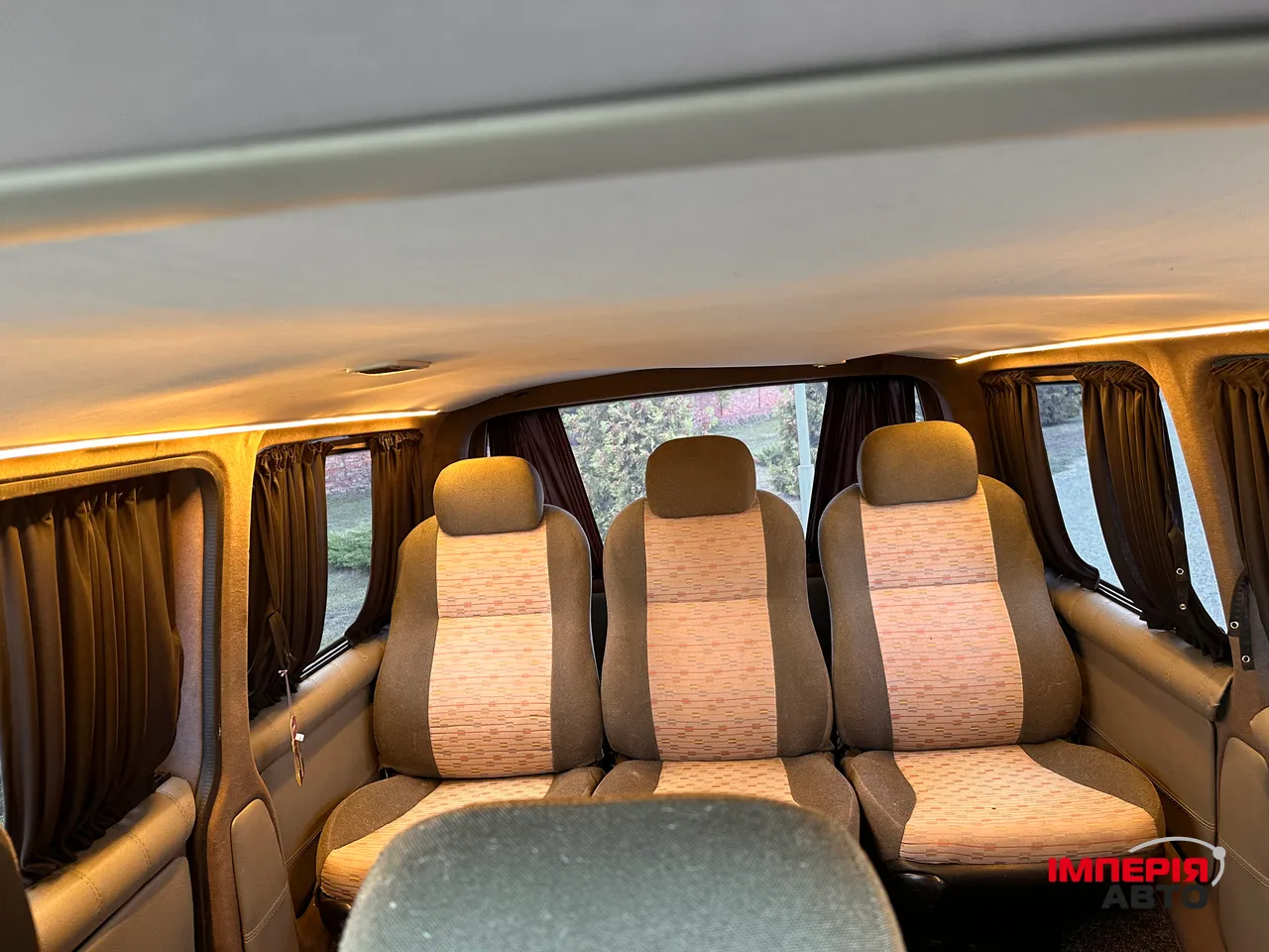 Volkswagen Transporter - фото 27