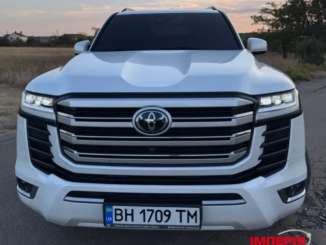 Toyota Land Cruiser - фото 3