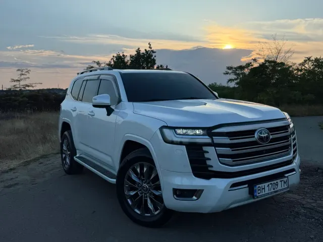 Toyota Land Cruiser - фото 2