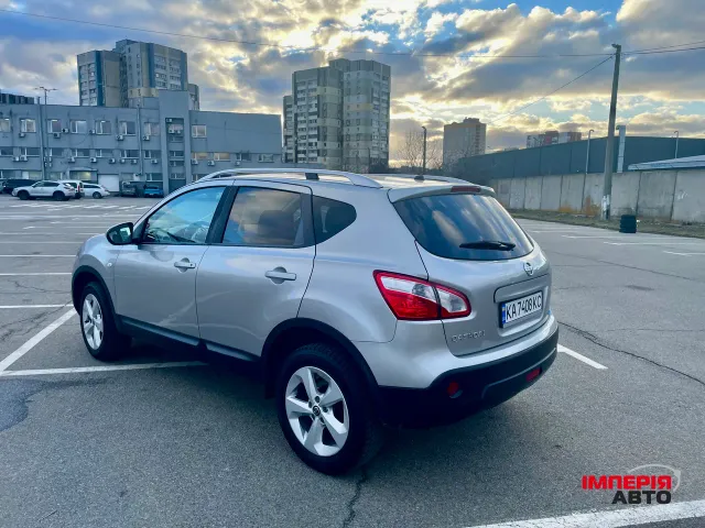 Nissan Qashqai - фото 3