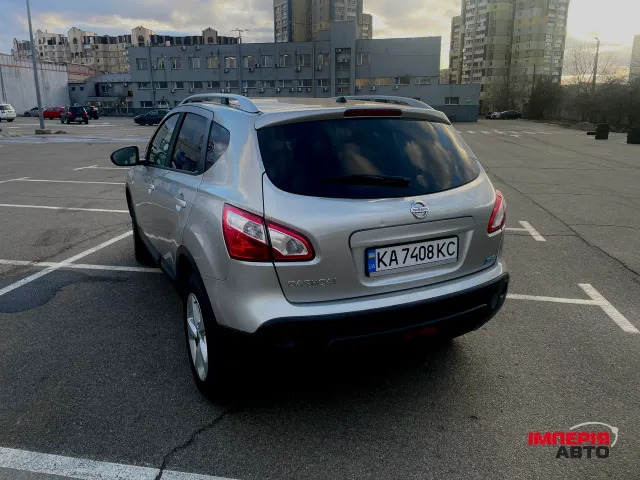 Nissan Qashqai - фото 2