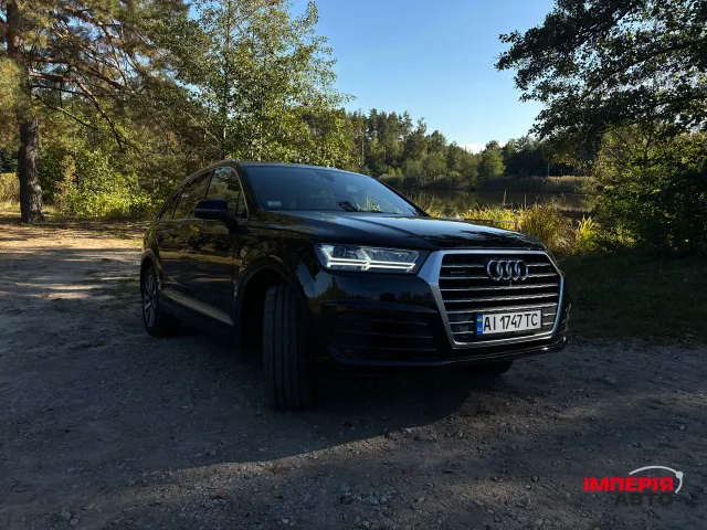 Audi Q7 - фото 3