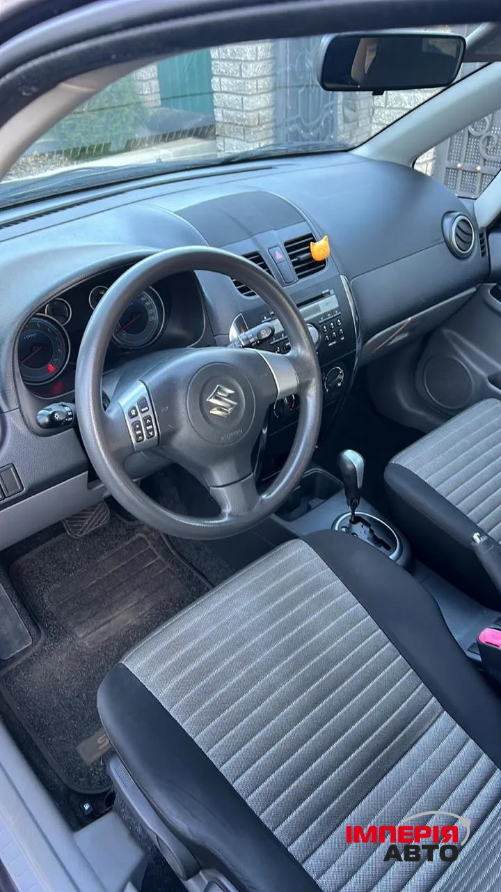 Suzuki SX4 - фото 4