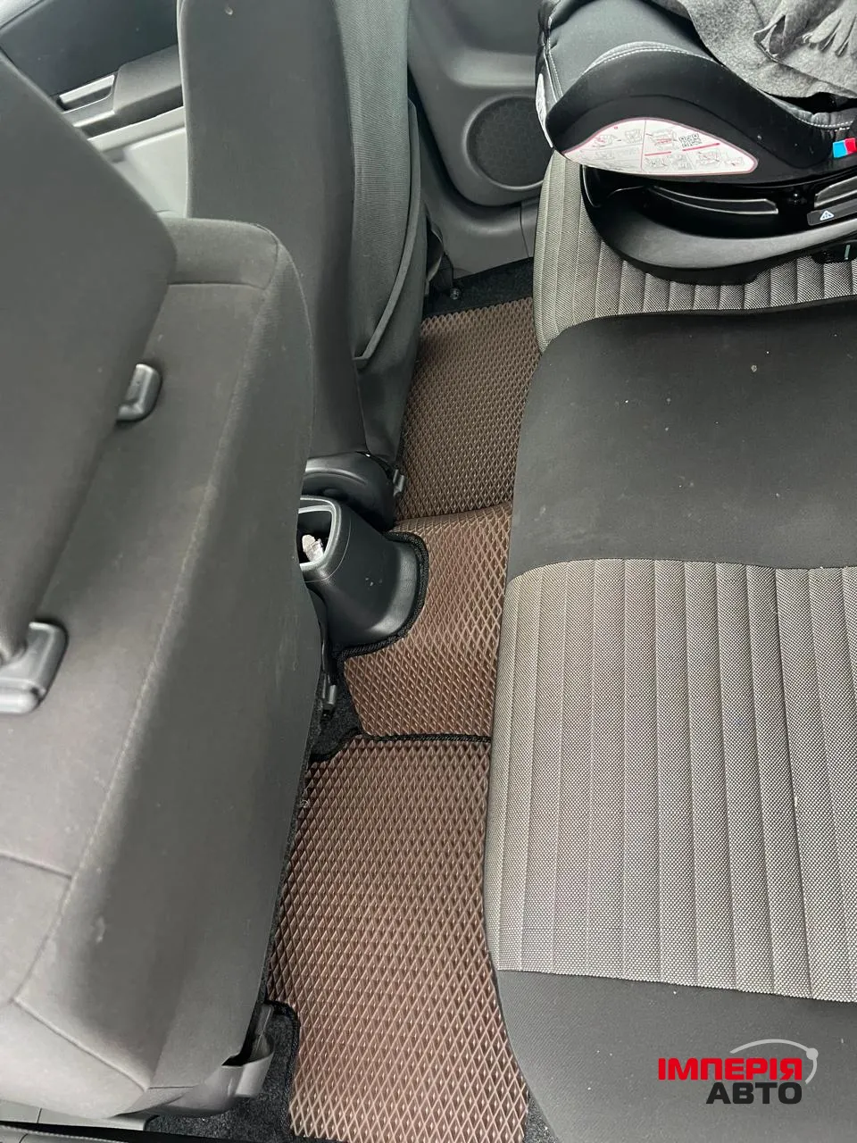 Suzuki SX4 - фото 5