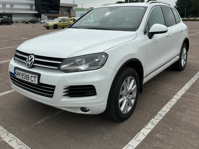 Volkswagen Touareg 2012, Житомир, $16 900 - зображення 1