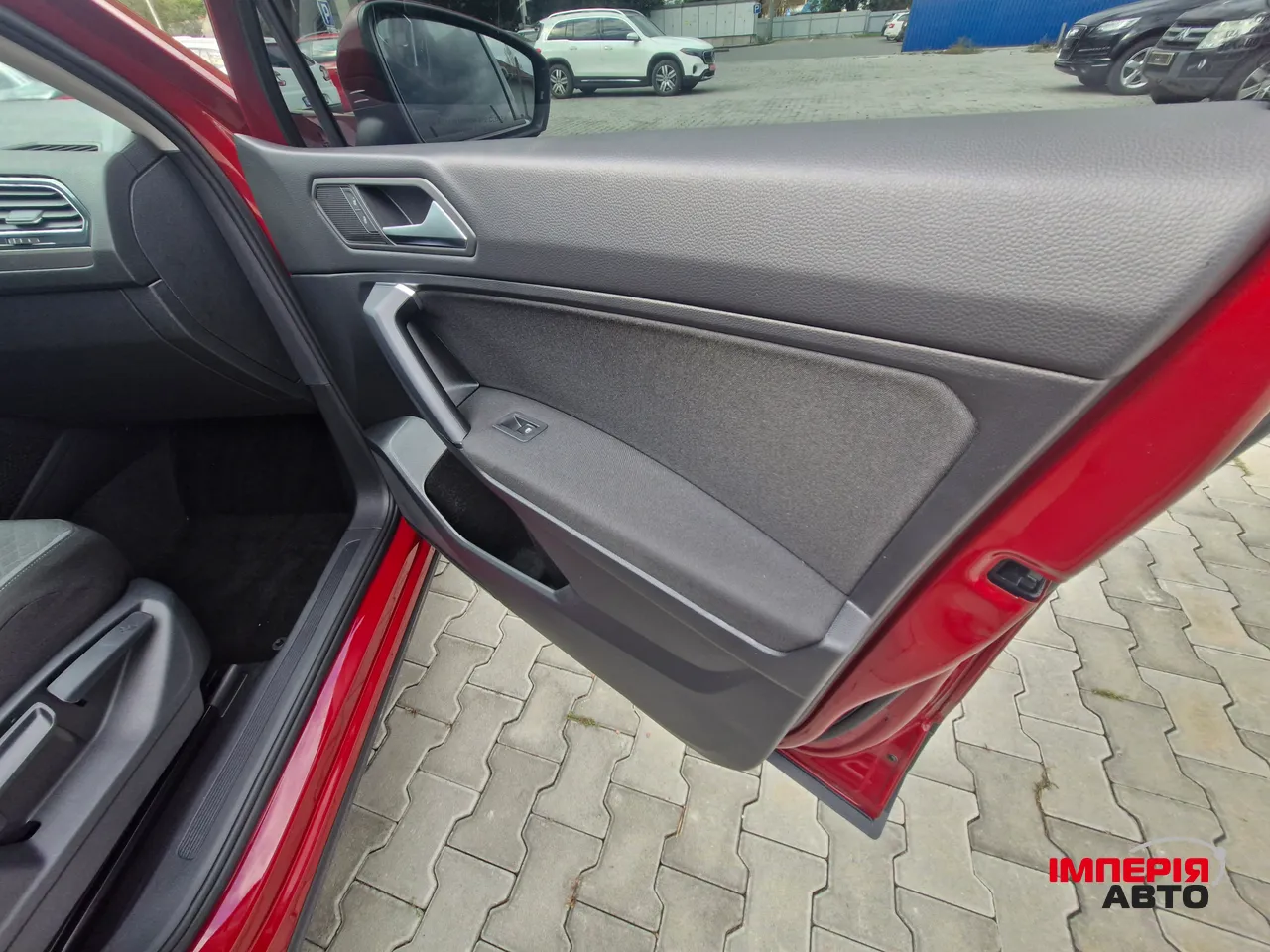 Volkswagen Tiguan - фото 39