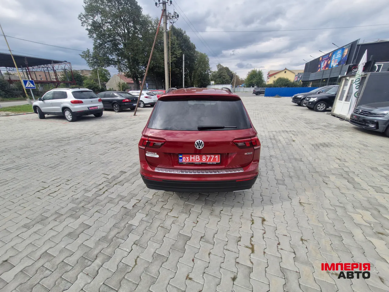 Volkswagen Tiguan - фото 16