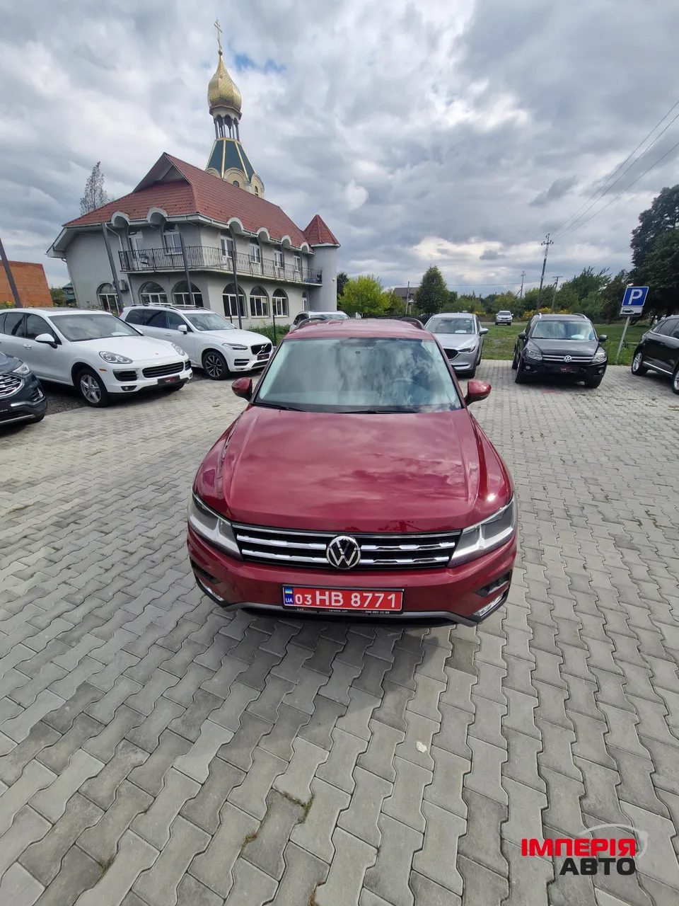 Volkswagen Tiguan - фото 4