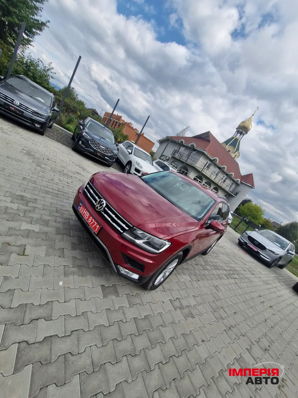 Volkswagen Tiguan - фото 14