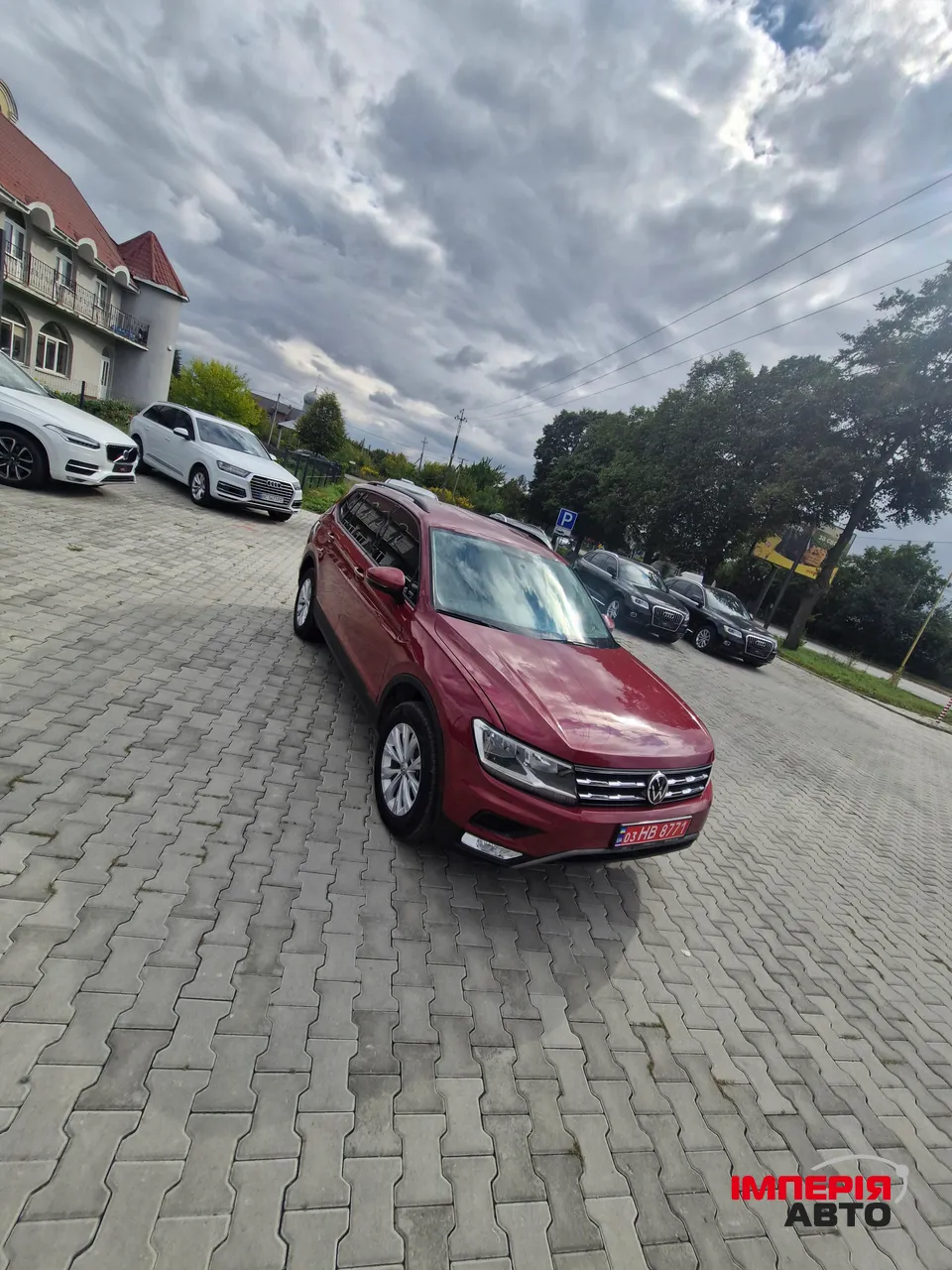 Volkswagen Tiguan - фото 10