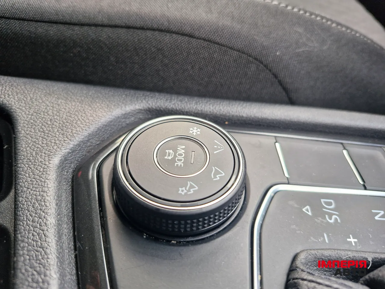 Volkswagen Tiguan - фото 38