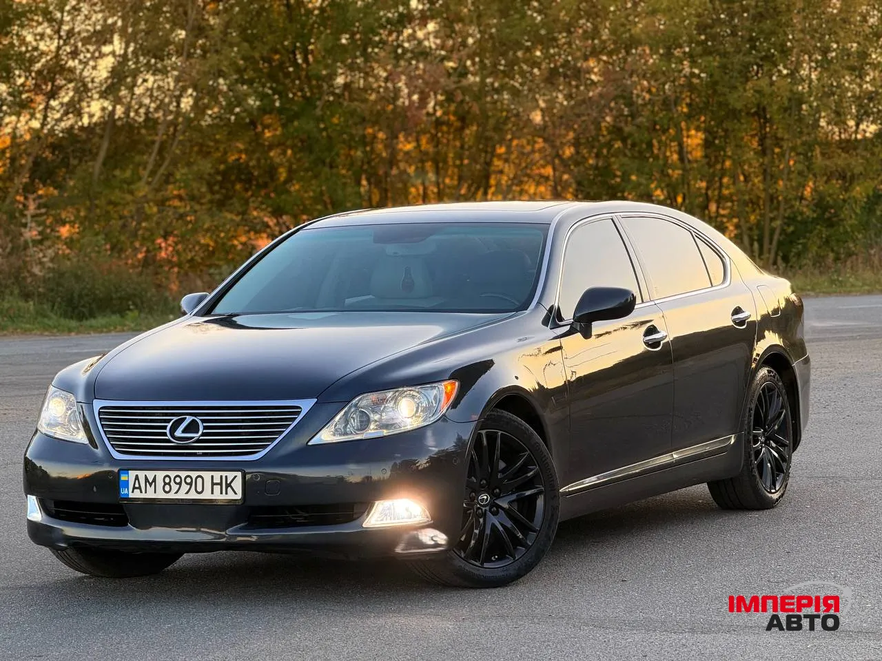 Lexus LS - фото 4