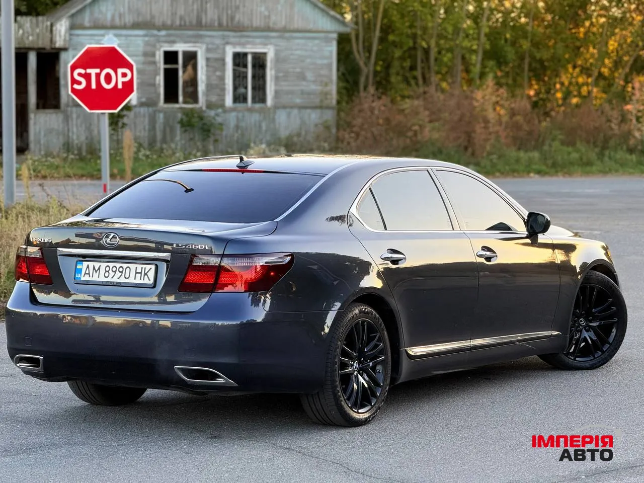 Lexus LS - фото 7