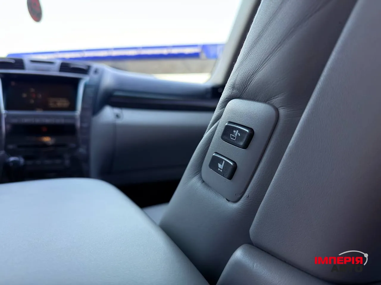 Lexus LS - фото 23