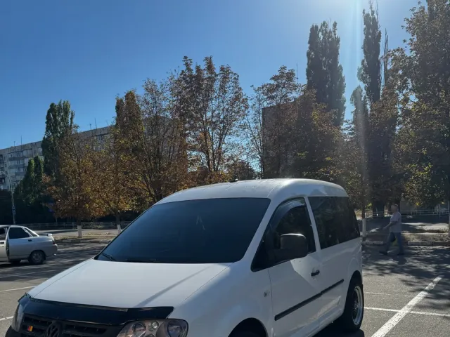 Volkswagen Caddy - фото 4