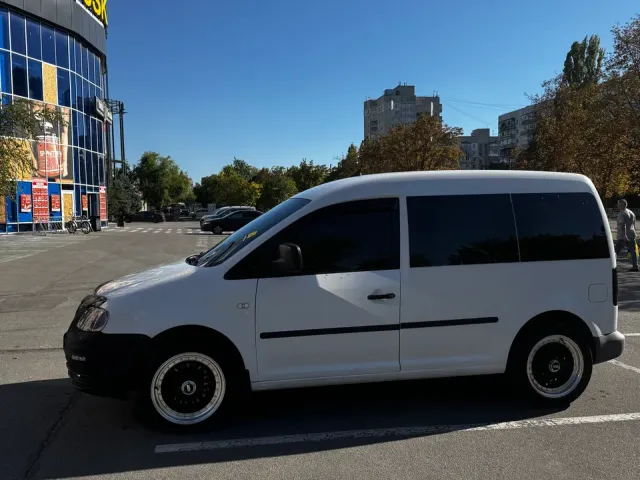 Volkswagen Caddy - фото 1