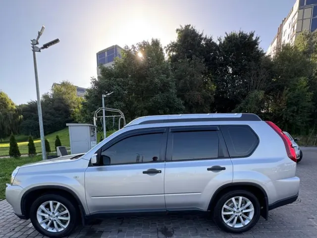 Nissan X-Trail - фото 1