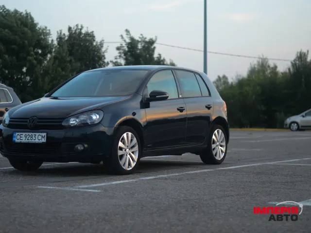 Volkswagen Golf - фото 4