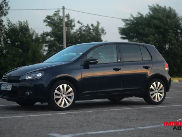 Volkswagen Golf - фото 5
