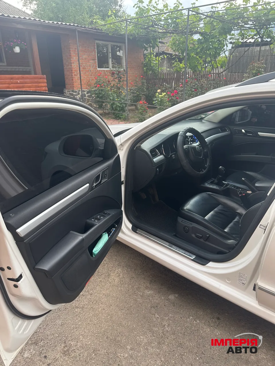 Skoda Superb - фото 10