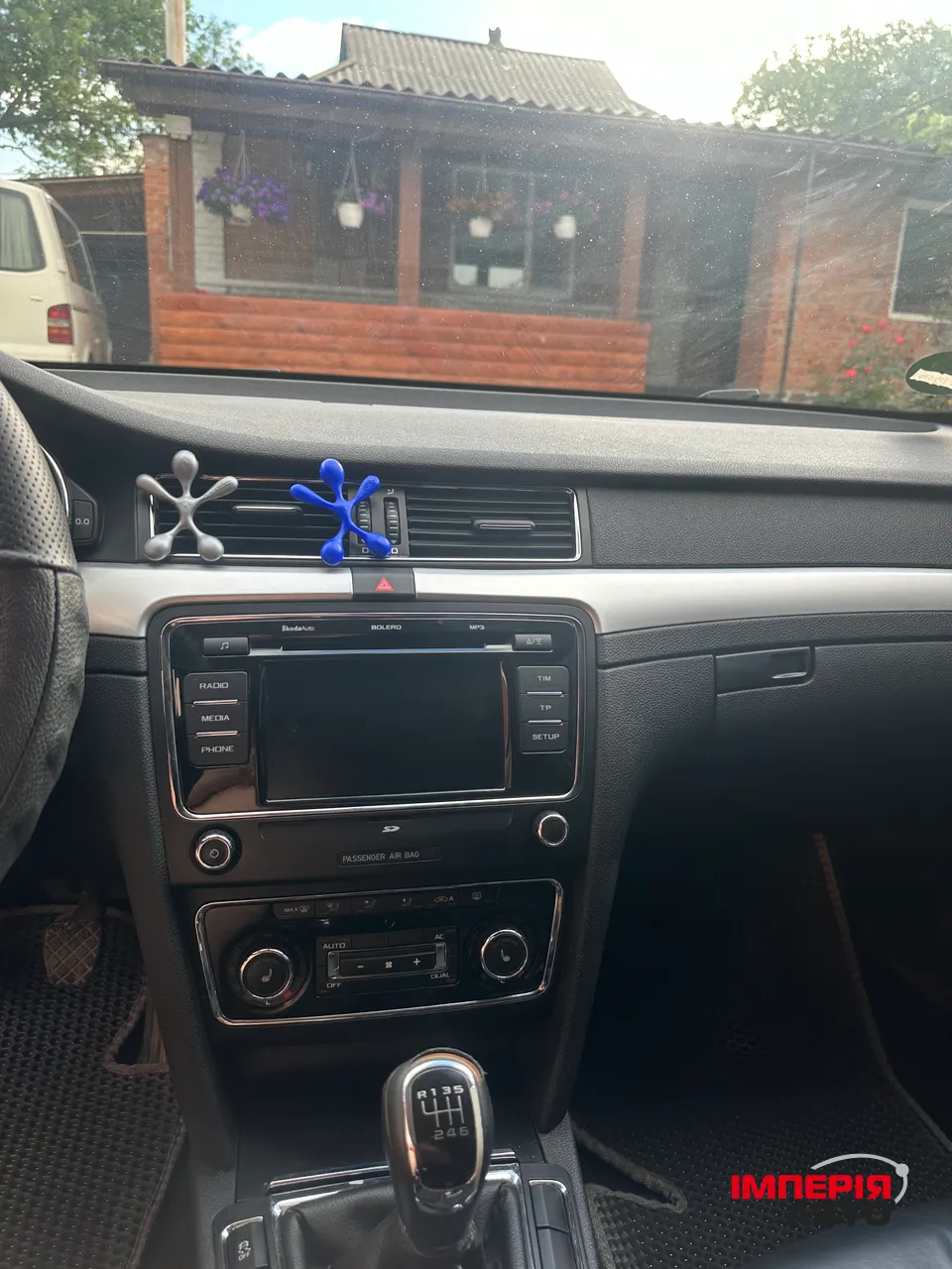 Skoda Superb - фото 8