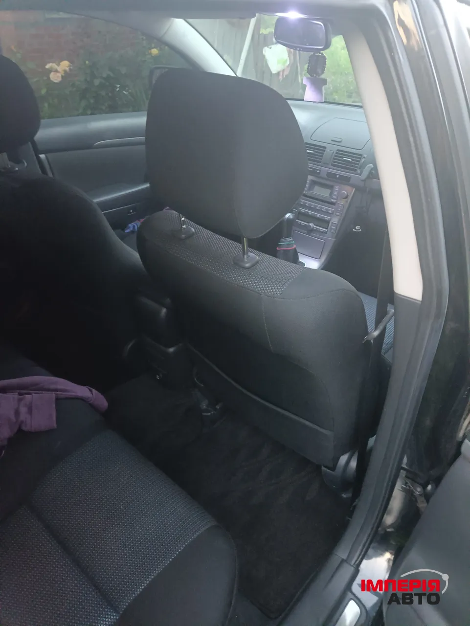 Toyota Avensis - фото 26