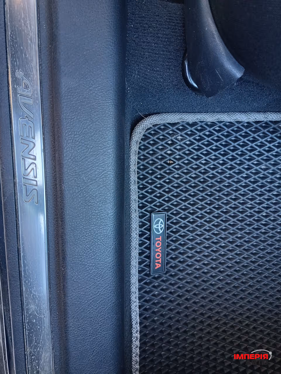 Toyota Avensis - фото 67