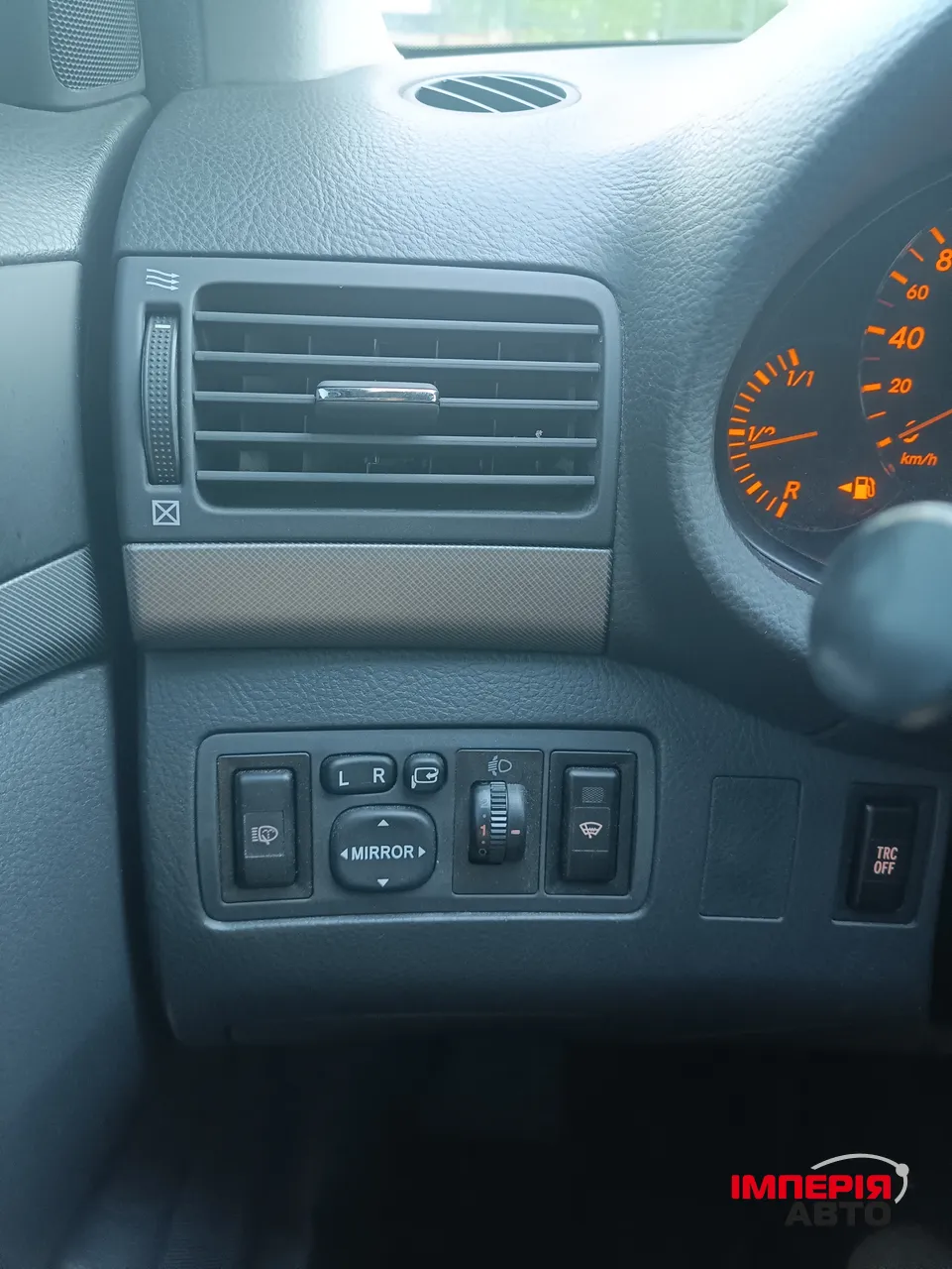 Toyota Avensis - фото 63