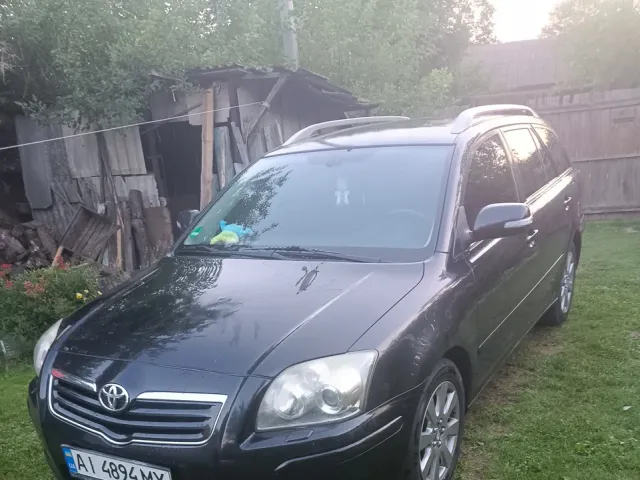 Toyota Avensis - фото 5