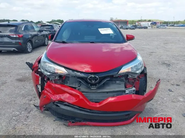 Toyota C-HR - фото 2