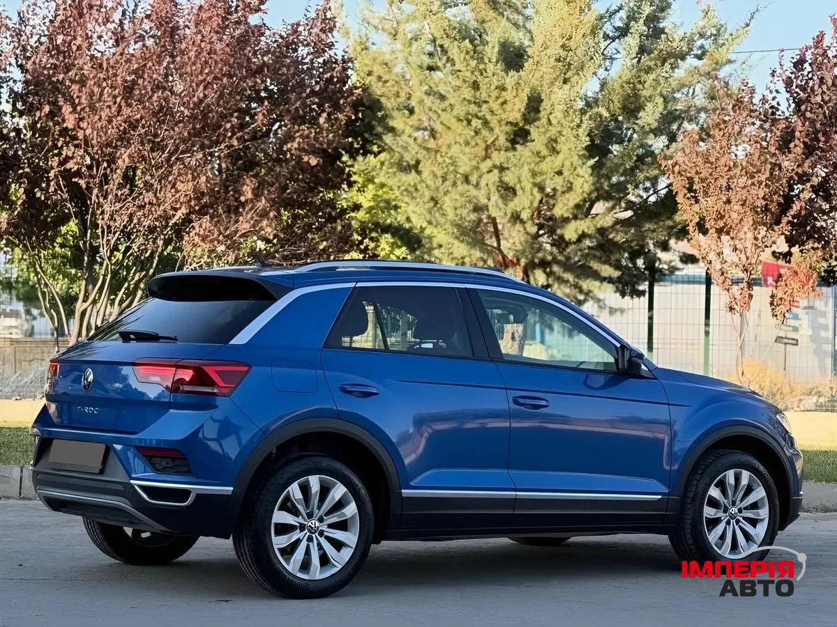 Volkswagen T-Roc - фото 4