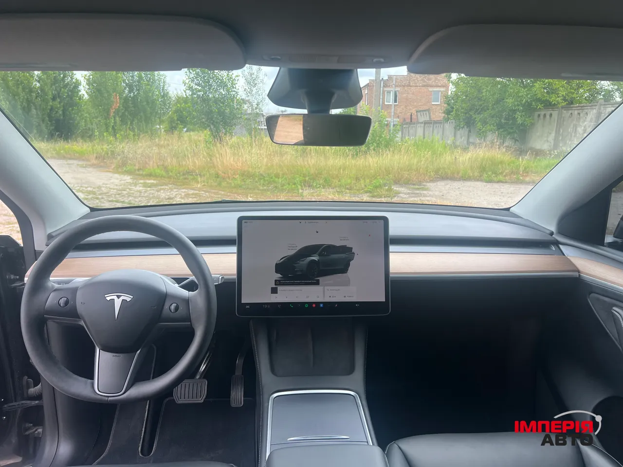 Tesla Model Y - фото 10
