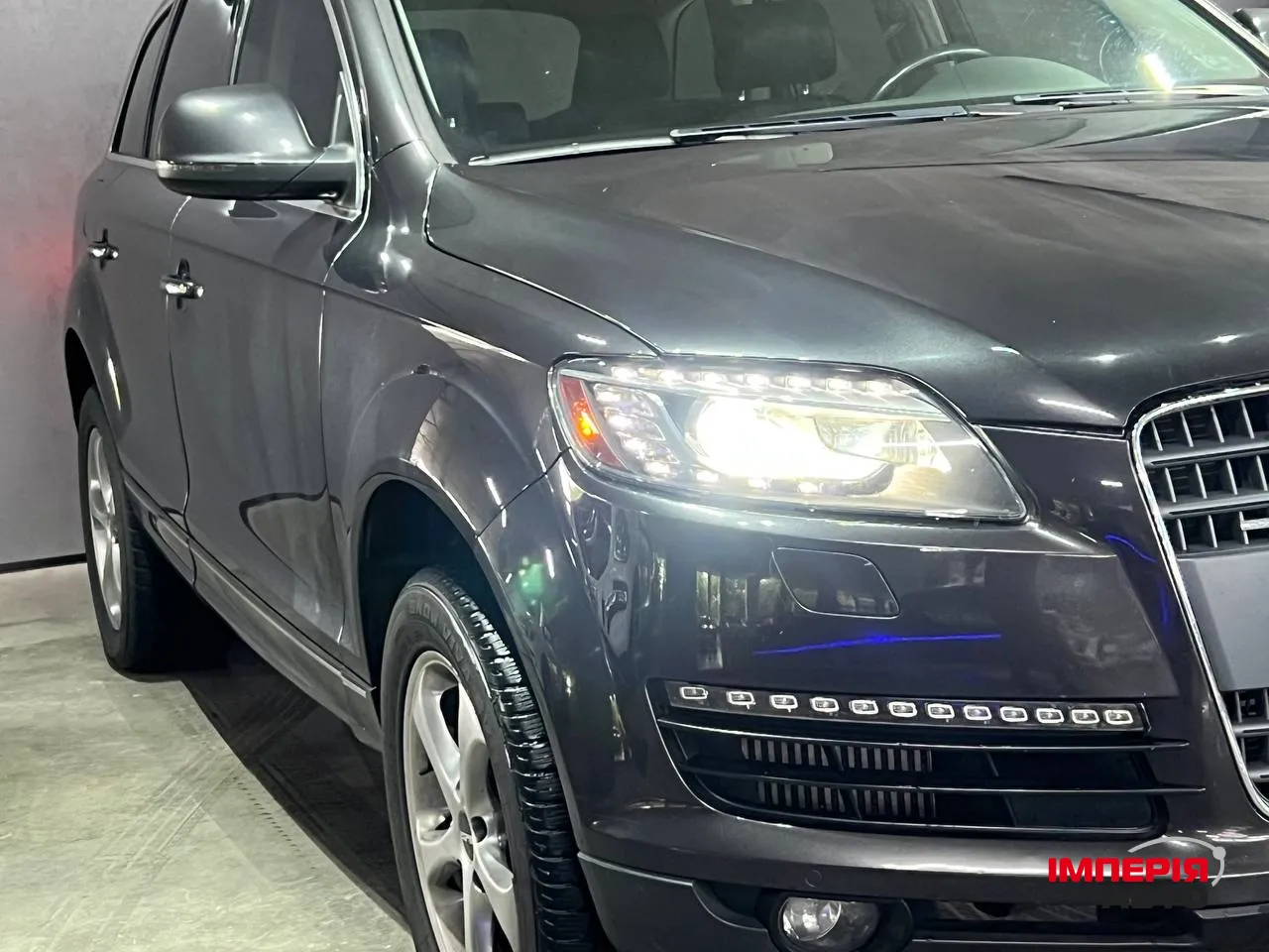 Audi Q7 - фото 2