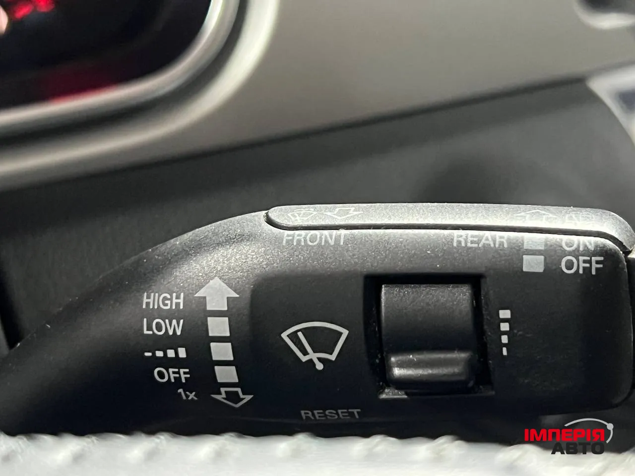 Audi Q7 - фото 26