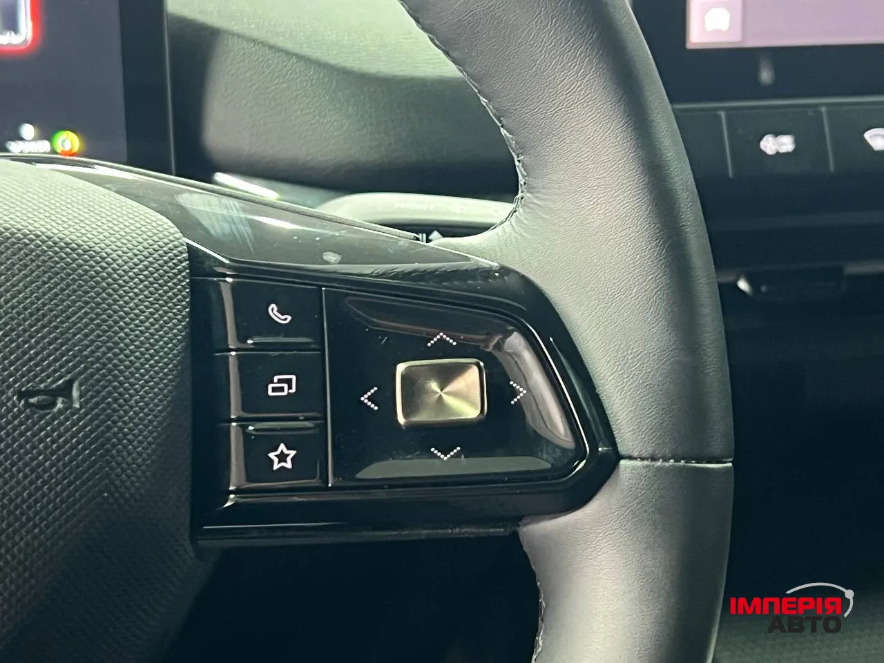 MG 4 EV - фото 25