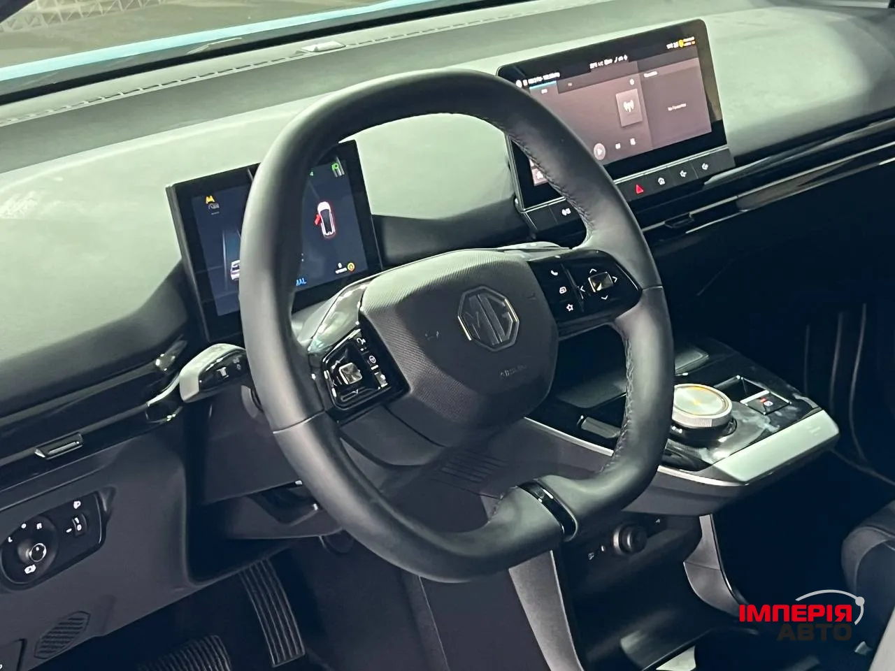 MG 4 EV - фото 11