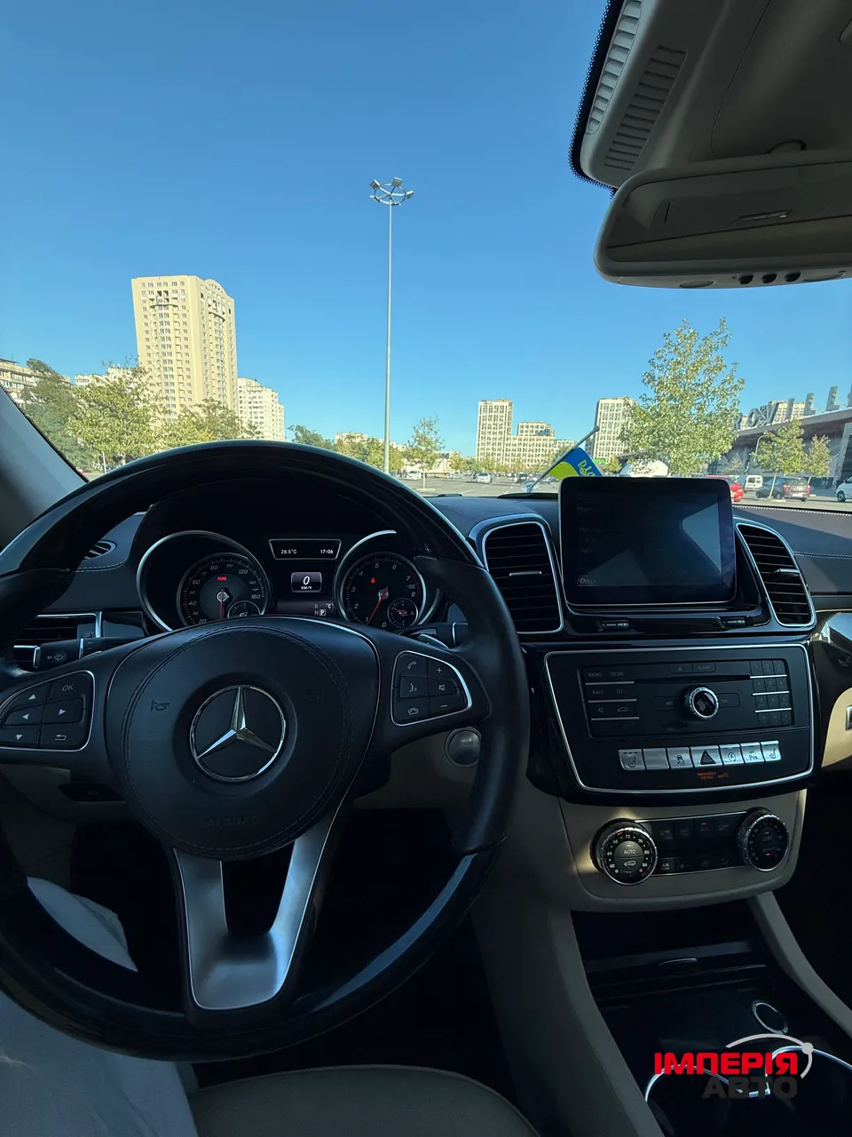 Mercedes-Benz GLS - фото 22