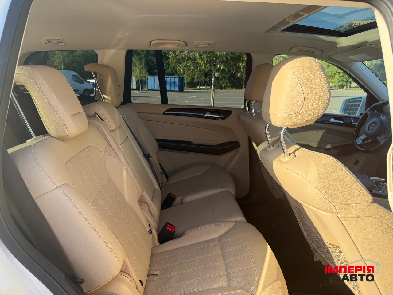 Mercedes-Benz GLS - фото 15