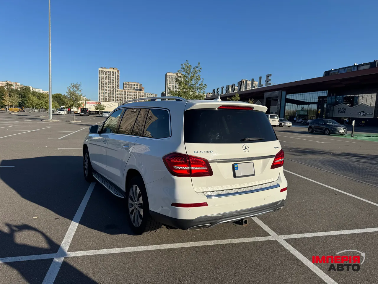 Mercedes-Benz GLS - фото 25