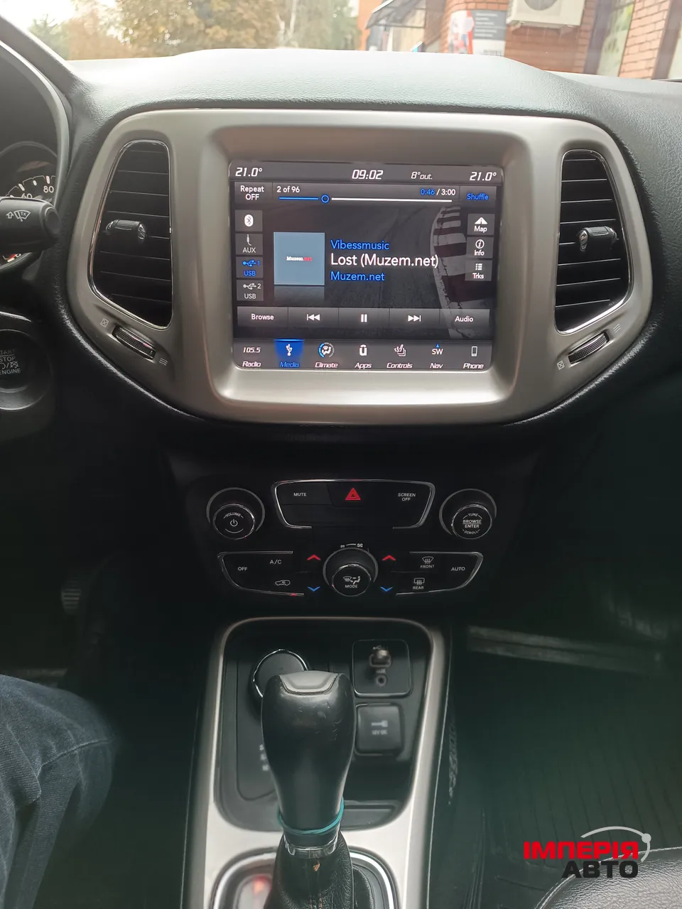 Jeep Compass - фото 14
