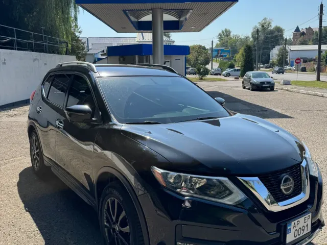 Nissan Rogue - фото 4
