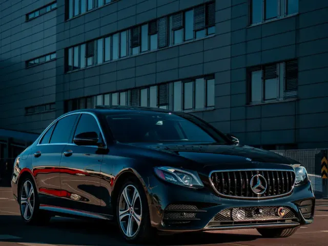 Mercedes-Benz E-Класс - фото 1
