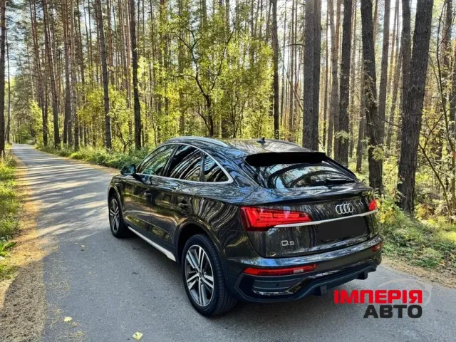 Audi Q5 - фото 2