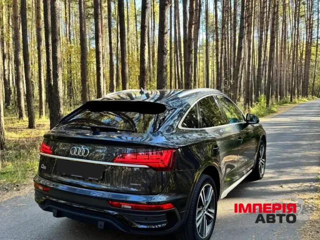 Audi Q5 - фото 1