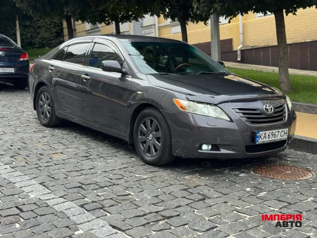 Toyota Camry - зображення 2
